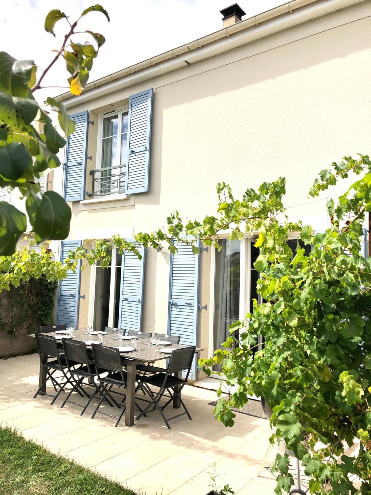 Villa Lovely House Magny-le-Hongre
